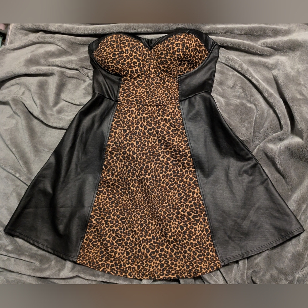 Material Girl Black and Brown Strapless Babydoll Dress